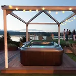 The House 4* Viverone