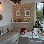 The House Bed & Breakfast