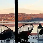 The House Bed & Breakfast Viverone