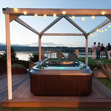 The House 4* Viverone