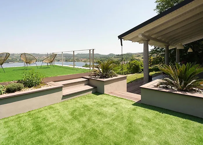 The House Bed & Breakfast